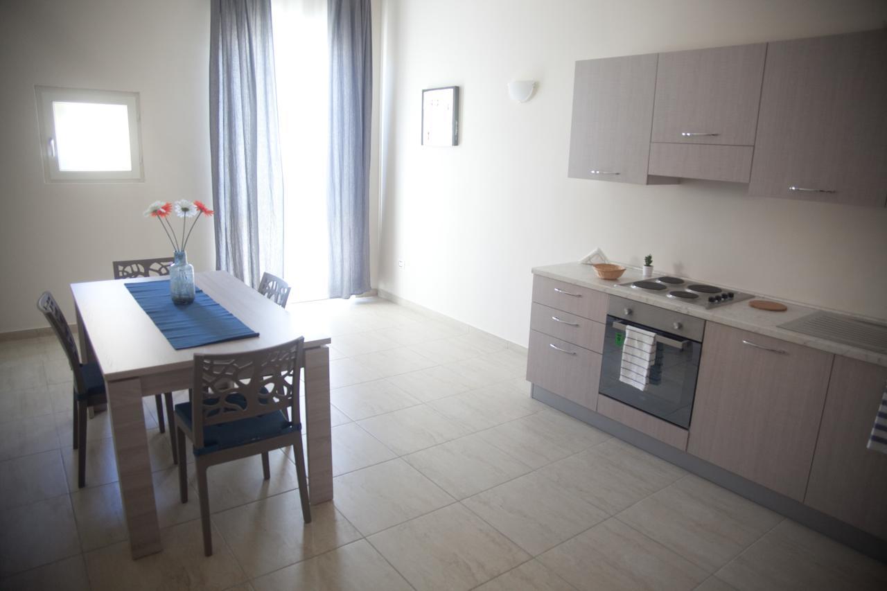 Don Marino Residence Trani Esterno foto